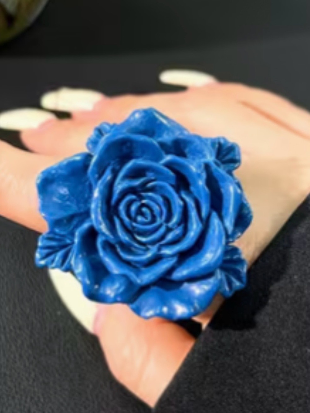 Elegant Blue Floral Resin Ring